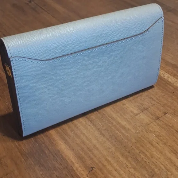 Constance Wallet in Light Gray with Gold Hardware - Picture 4 of 11